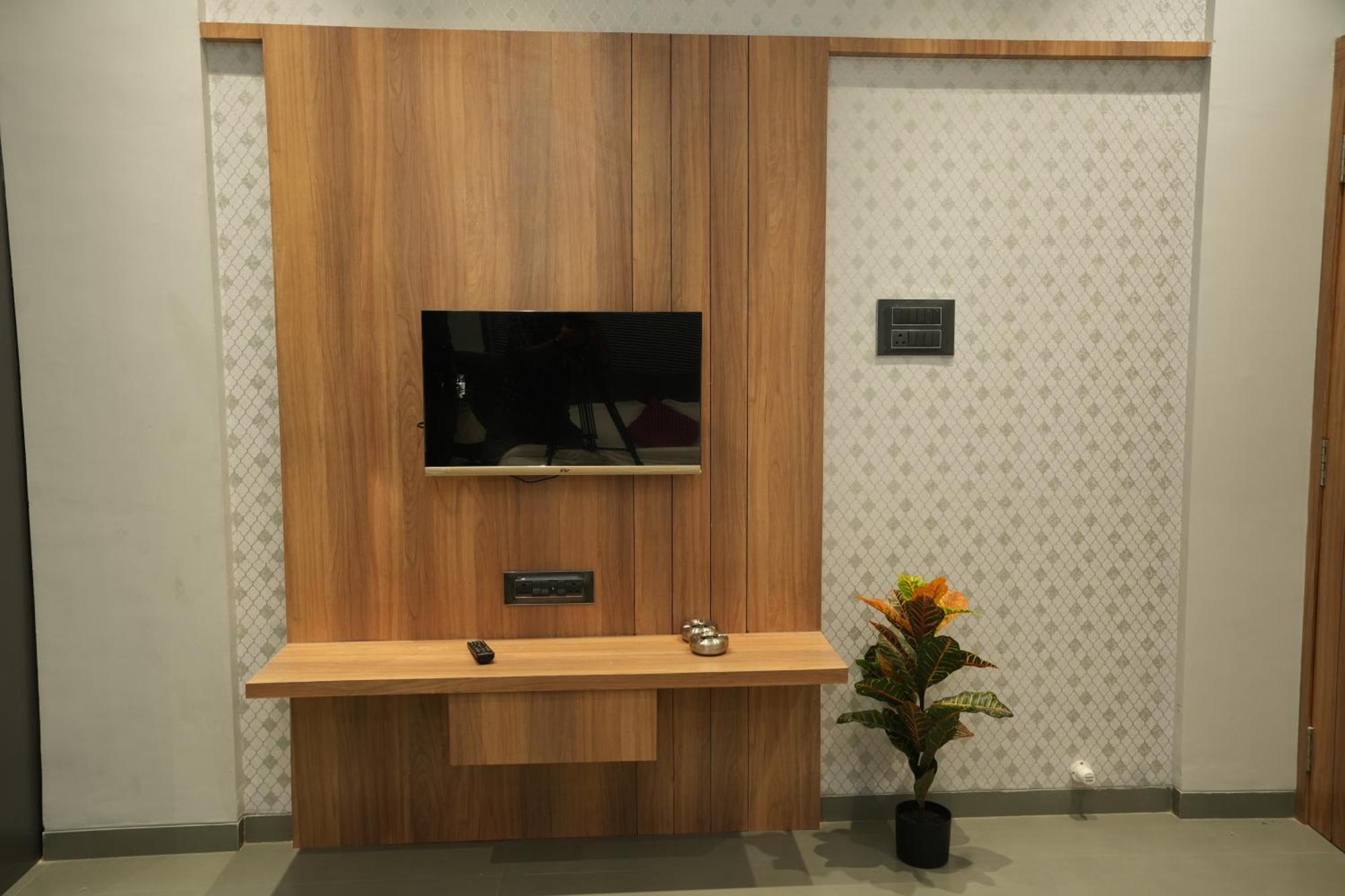 Hotel Mountain View Nashik Ngoại thất bức ảnh